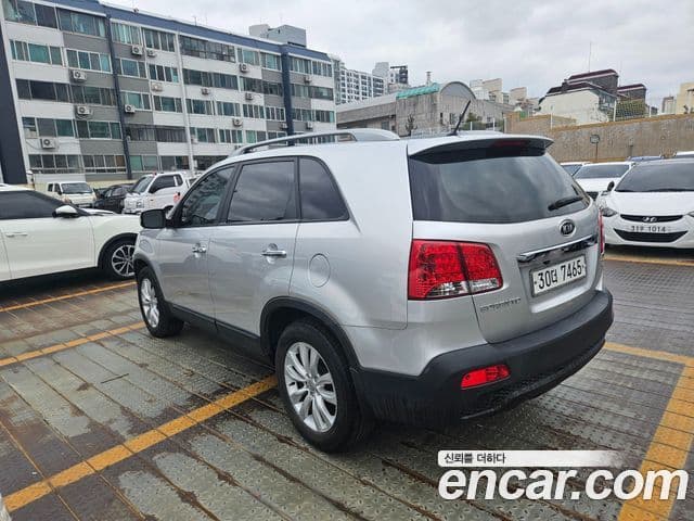 Kia Sorento R топовая версия, 2011 4