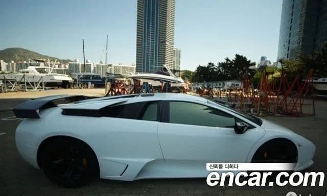 Lamborghini 무르시엘라고 LP640, 2007 6