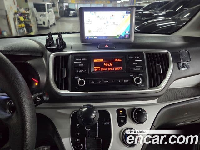 Kia The / новый New Ray Standard, 2022 7