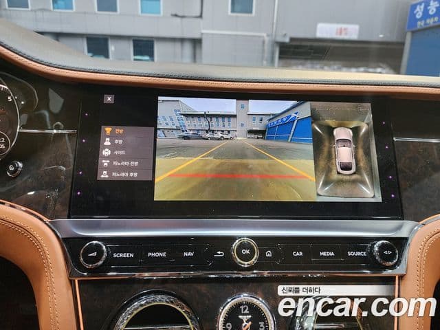 Bentley Continental GT 3세대 4.0 GT, 2022 10