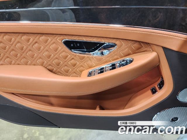 Bentley Continental GT 3세대 4.0 GT, 2022 13