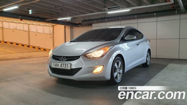 Hyundai Avante MD Luxury, 2011 1