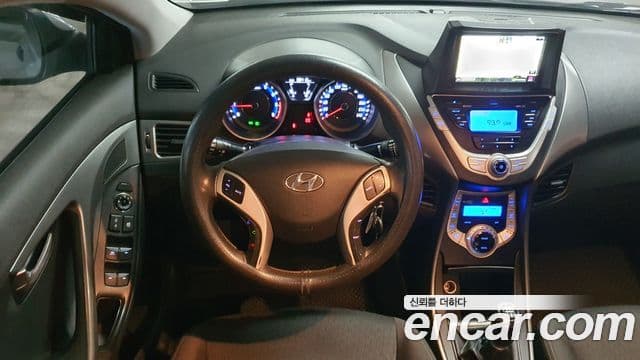 Hyundai Avante MD Luxury, 2011 13