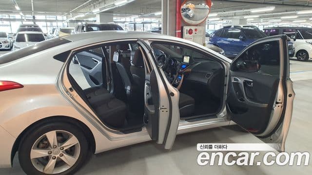 Hyundai Avante MD Luxury, 2011 20