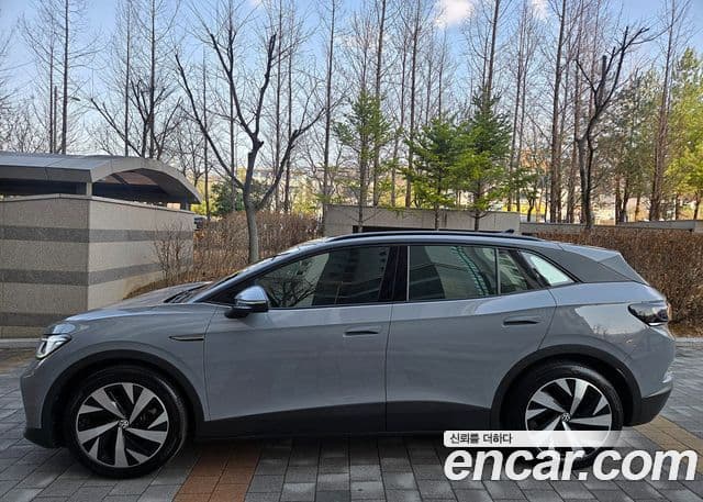 Volkswagen ID.4 Pro, 2023 3