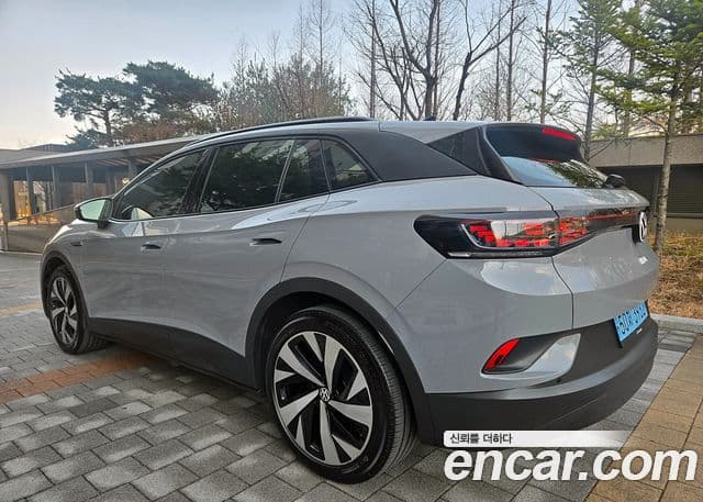 Volkswagen ID.4 Pro, 2023 4