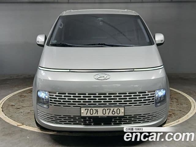 Hyundai Staria Modern, 2022 1
