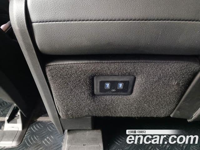 Hyundai Staria Modern, 2022 17