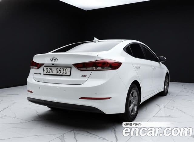 Hyundai Avante AD 1.6 GDI Smart, 2017 4