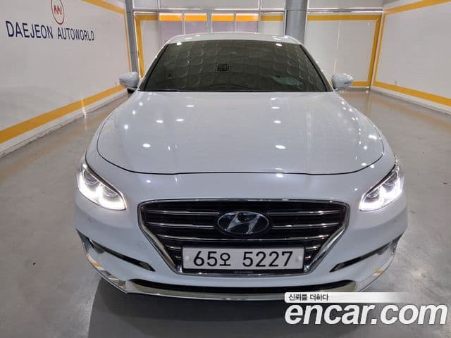 Hyundai Grandeur IG Premium, 2019 1