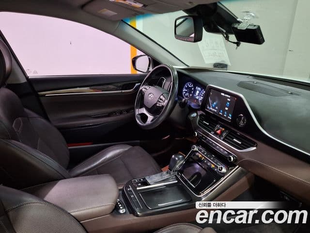 Hyundai Grandeur IG Premium, 2019 17