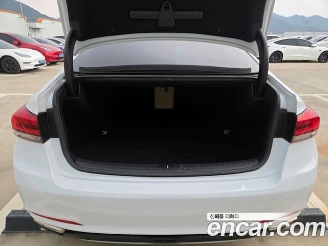 Genesis G80 Luxury, 2017 9