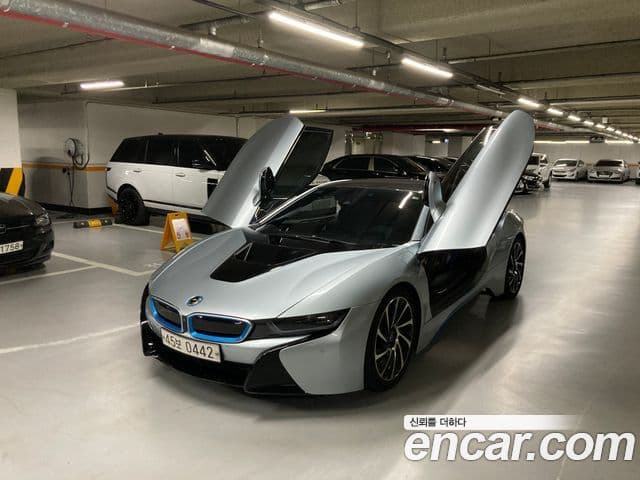 BMW i8 купе, 2015 1