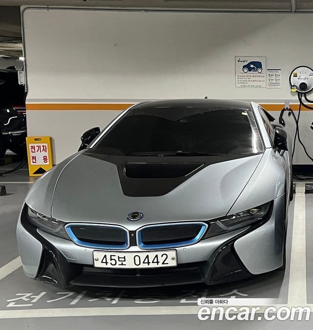 BMW i8 купе, 2015 3