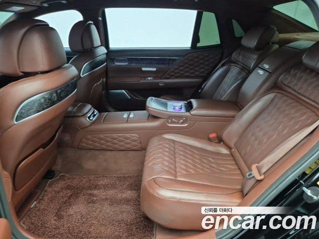 Genesis G90 (RS4) бензин 3.5 турбо e-S/C AWD LWB, 2023 12