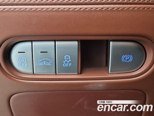 Genesis G90 (RS4) бензин 3.5 турбо e-S/C AWD LWB, 2023 17