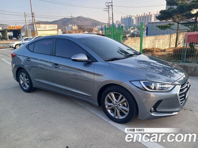 Hyundai Avante AD Special, 2016 3