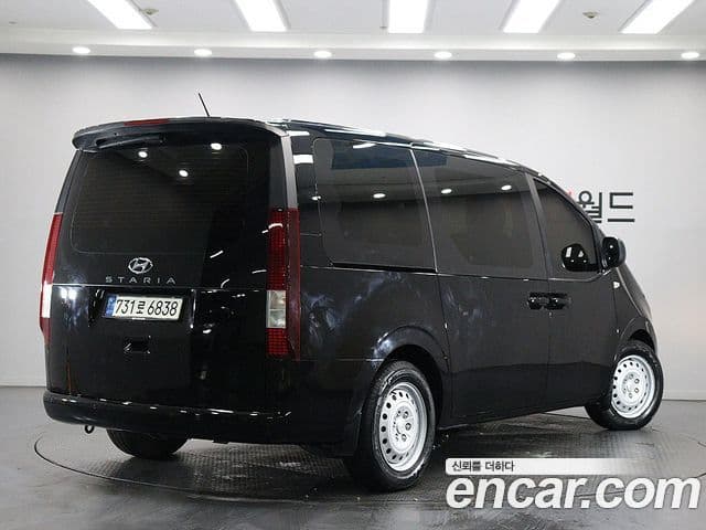 Hyundai Staria Smart, 2022 4