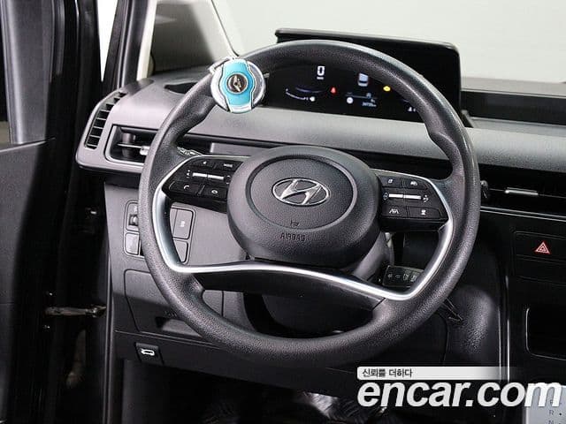 Hyundai Staria Smart, 2022 16