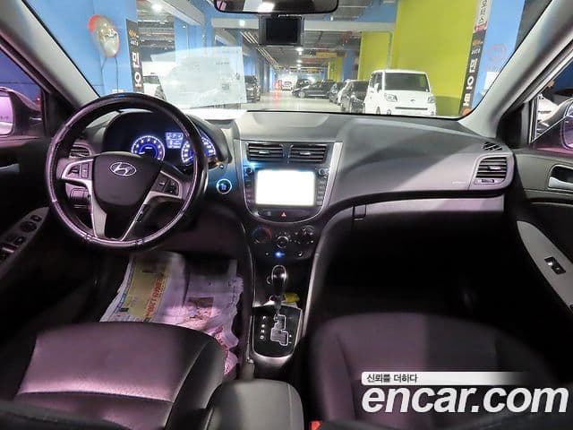 Hyundai Accent(новый кузов / новое поколение) Modern, 2016 7