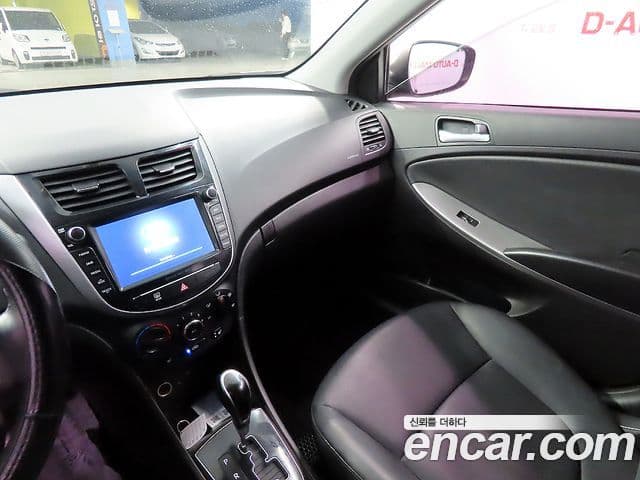 Hyundai Accent(новый кузов / новое поколение) Modern, 2016 12