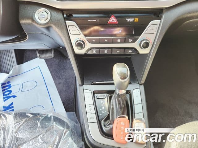 Hyundai Avante AD 1.6 GDI Smart, 2016 15
