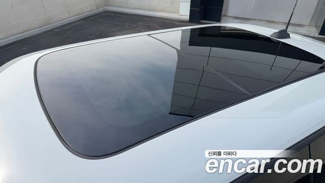 Mini Cooper C 4세대 Classic, 2025 19