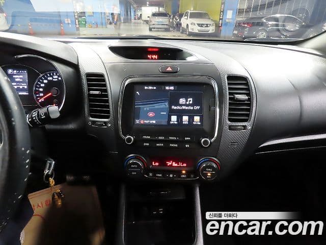 Kia The / новый New K3 Trendy, 2017 18