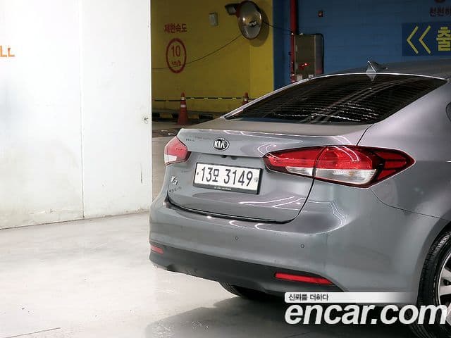 Kia The / новый New K3 Trendy, 2017 19