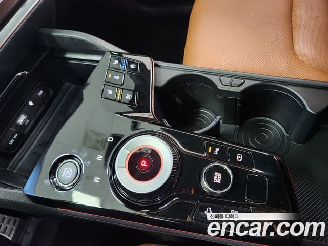 Kia Sportage 5세대 гибрид Signature 2WD, 2023 13