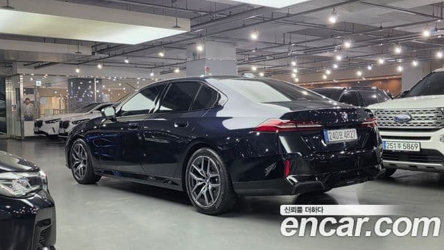 BMW 5시리즈 (G60) 520i M Sport, 2025 4