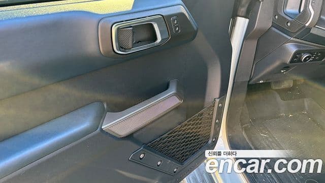 Ford Bronco 6세대 2.7 outer Banks, 2023 17