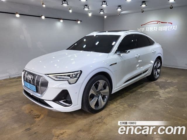 Audi e-Tron 55 Quattro Sportback, 2021 3