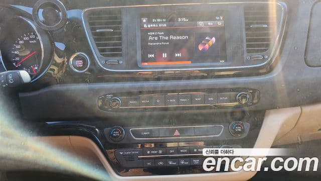 Kia All New Carnival Prestige, 2018 14