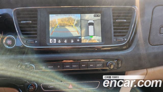 Kia All New Carnival Prestige, 2018 15