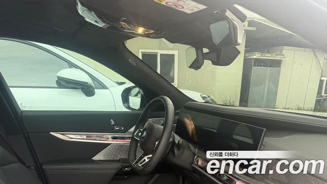 BMW i7 (G70), 2024 11