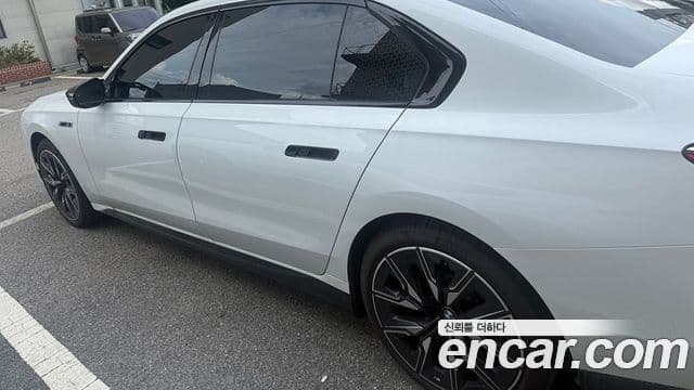 BMW i7 (G70), 2024 16