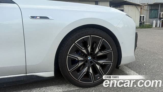 BMW i7 (G70), 2024 17