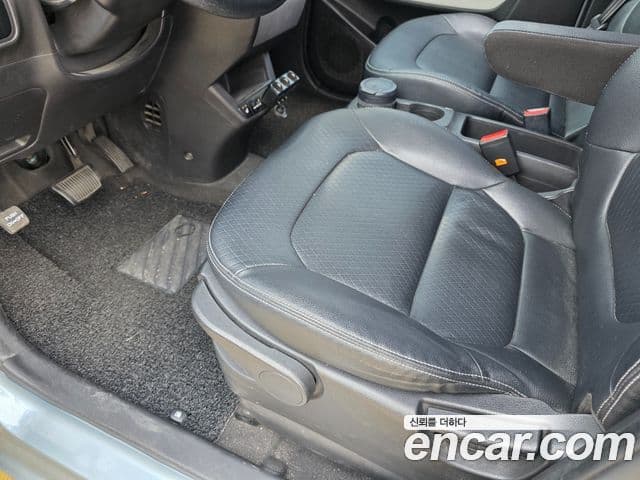 Kia Ray Deluxe, 2015 13