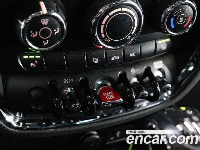 Mini Cooper 클럽맨 2세대, 2019 14