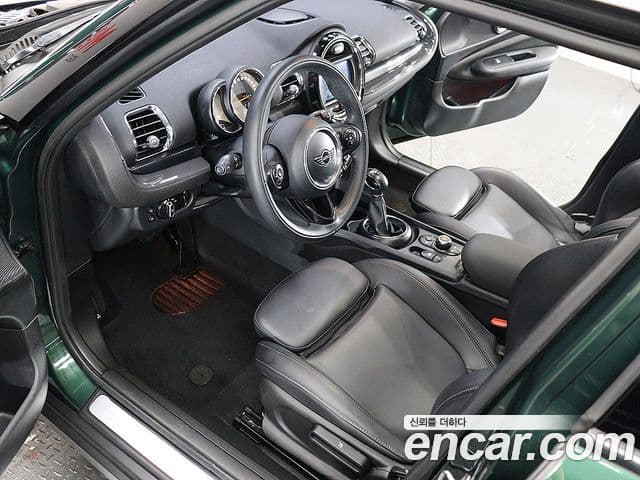 Mini Cooper 클럽맨 2세대, 2019 17