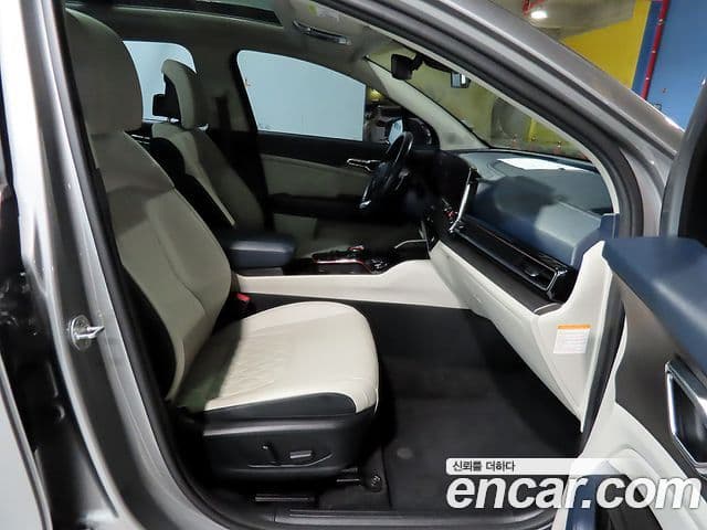 Kia Sportage 5세대 гибрид Signature 2WD, 2022 8