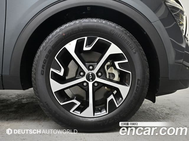Kia Sportage 5세대 гибрид Noblesse Gravity 2WD, 2023 все фото