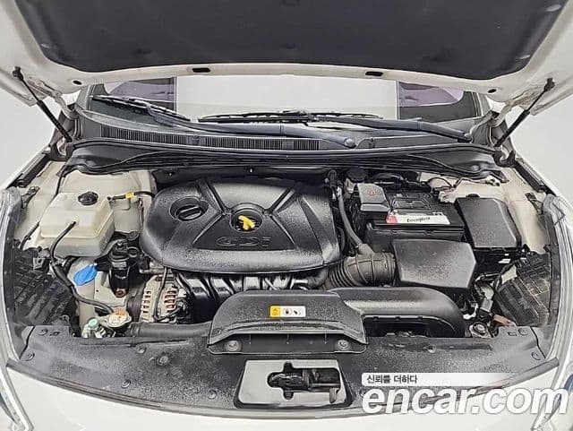 Hyundai i40 살룬 PYL, 2014 6
