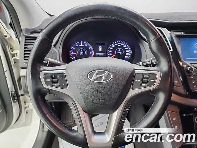 Hyundai i40 살룬 PYL, 2014 10