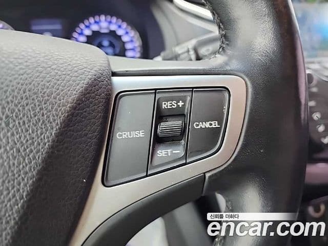 Hyundai i40 살룬 PYL, 2014 18