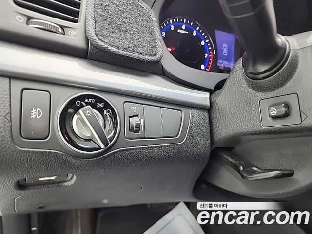 Hyundai i40 살룬 PYL, 2014 19