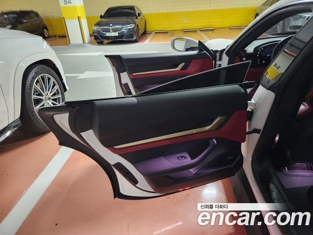 Porsche 타이칸 базовый, 2023 12