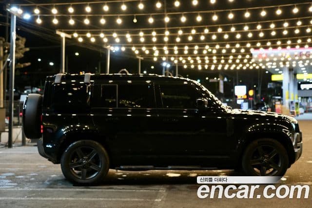 Land Rover Defender (L663) 110 P300 X-Dynamic SE, 2024 10