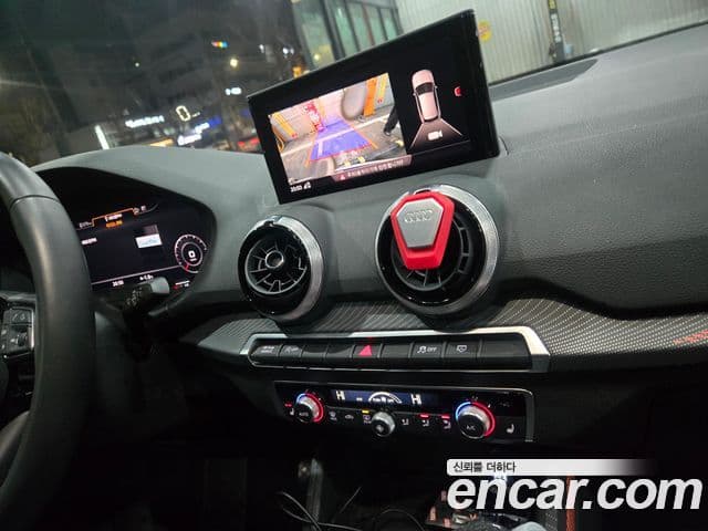 Audi Q2 Premium, 2023 4